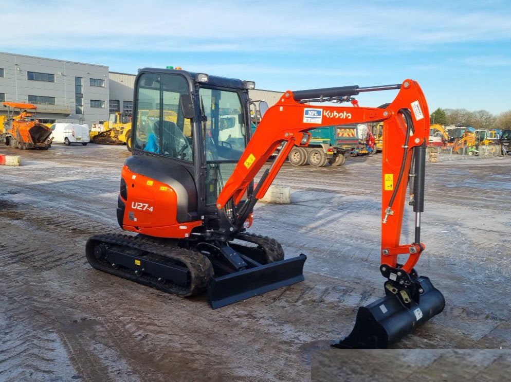 Kubota U27-4-mmm