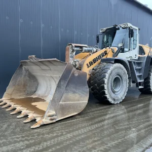 Liebherr L580