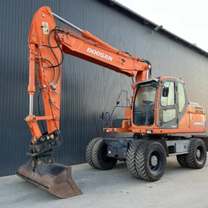 https://ekskavatoriaipigiau.lt/wp-content/uploads/2025/05/DOOSAN-DX170W-2010-206428-49-L-300x300.webp
