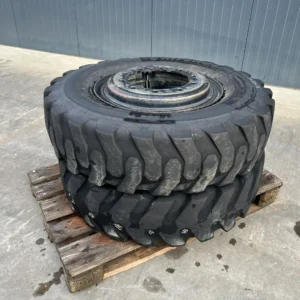 https://ekskavatoriaipigiau.lt/wp-content/uploads/2025/09/michelin-1000-x-20-banden-10.00-x-20-1x2-reifen-907704-1-l-300x300.webp