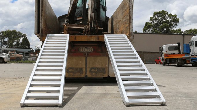 Metalmec S.r.l. - pakrovimo rampos ir krovos sistemos-06