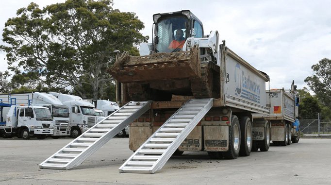 Metalmec S.r.l. - pakrovimo rampos ir krovos sistemos-09