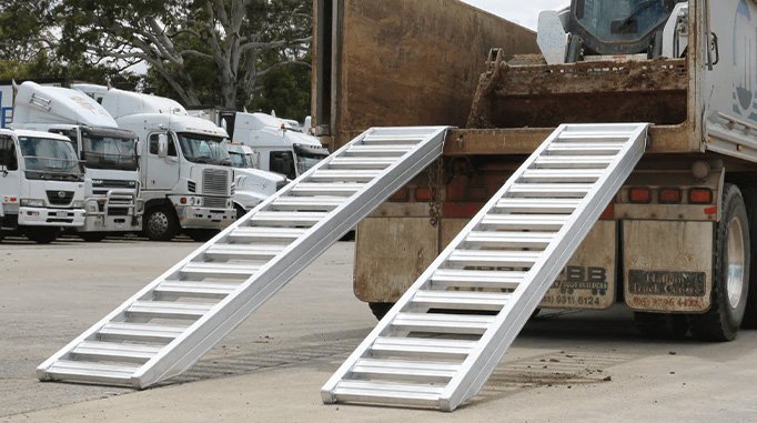 Metalmec S.r.l. - pakrovimo rampos ir krovos sistemos-11