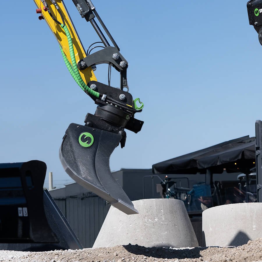 Steelwrist XR7 su tranšėjų kasimo kaušu